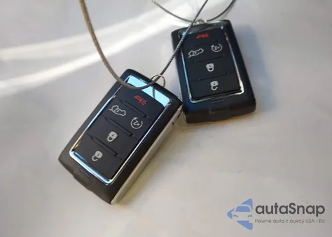 2024 Jeep Grand Cherokee L Summit Reserve 4X4 z USA, uszkodzony, nr VIN 1C4RJKEGXR8922344